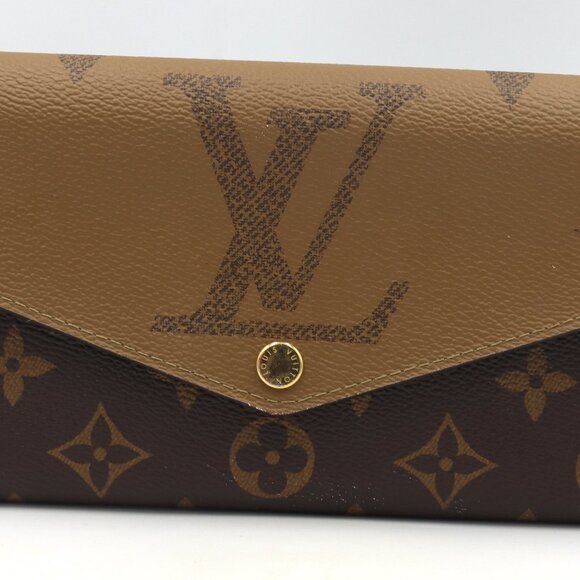 Louis Vuitton Sarah Monogram Reverse & Monogram Canvas Wallet - Picture 1 of 10